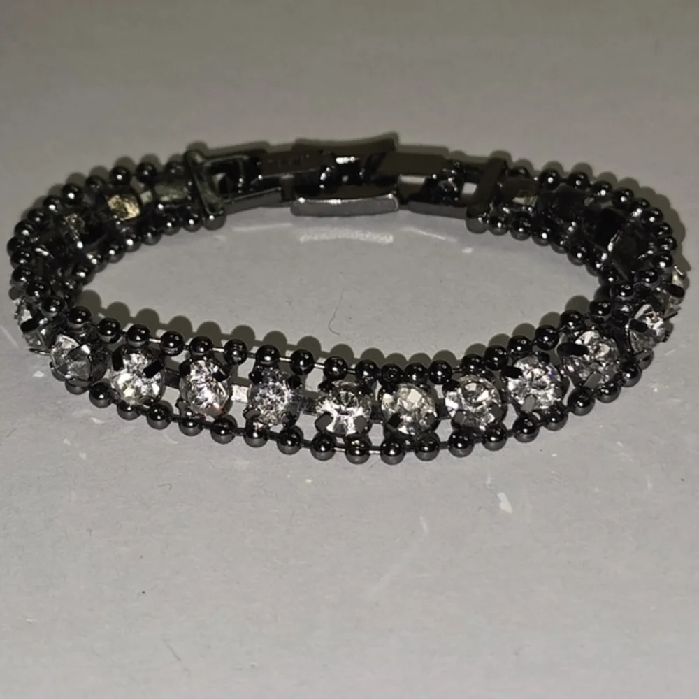 Stella & Dot‎ Sparkling Silver and Black Bracelet